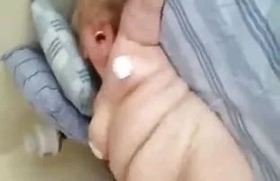 XXX Chiếm ưu thế, cô gái, một đứa trẻ ranh