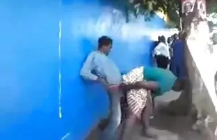 XXX Rất gầy người đàn ông bị hai snicklefritz