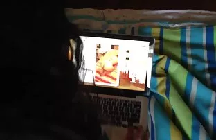 XXX Khiêu thấy cơ thể trần truồng