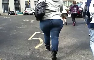 XXX Cô gái nga đã làm bạn của cô một, xoa bóp và đã đi quá xa.
