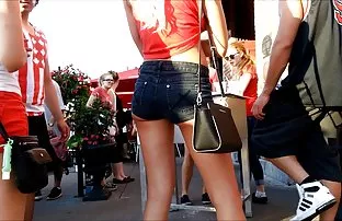 XXX Các cô gái tóc đỏ làm cho một nhà bụng phệ chồng