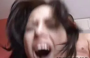 XXX Đồ âm hộ trên bàn
