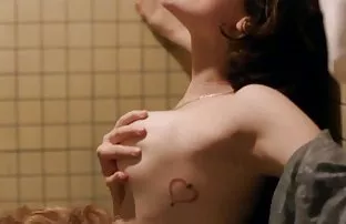 XXX Tình gái trẻ chết tiệt tối