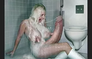 XXX Người đàn ông từ tinh bé