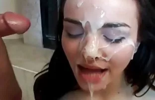 XXX Hậu da đen trong sân sau