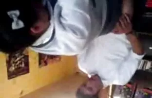 XXX Đưa mình đến cực khoái với một quả chuối màu vàng, lớn